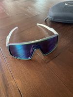 Oakley Sutro Sportbrille – Prizm Glas – inkl. Case
