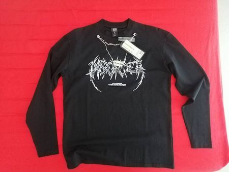 Neues Langarmshirt