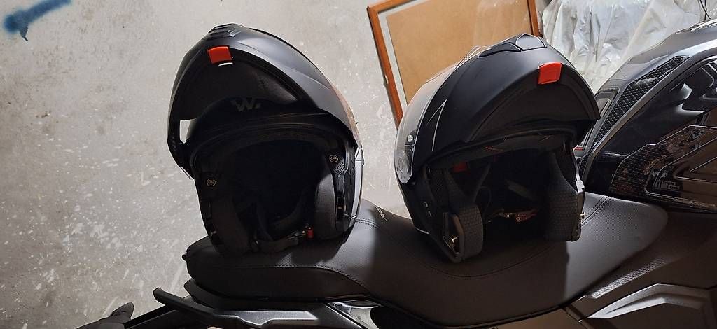 Caschi & visiere: Caschi integrale modulare jet  – Usato da S. Antonino venduto da fab_tr2s 1