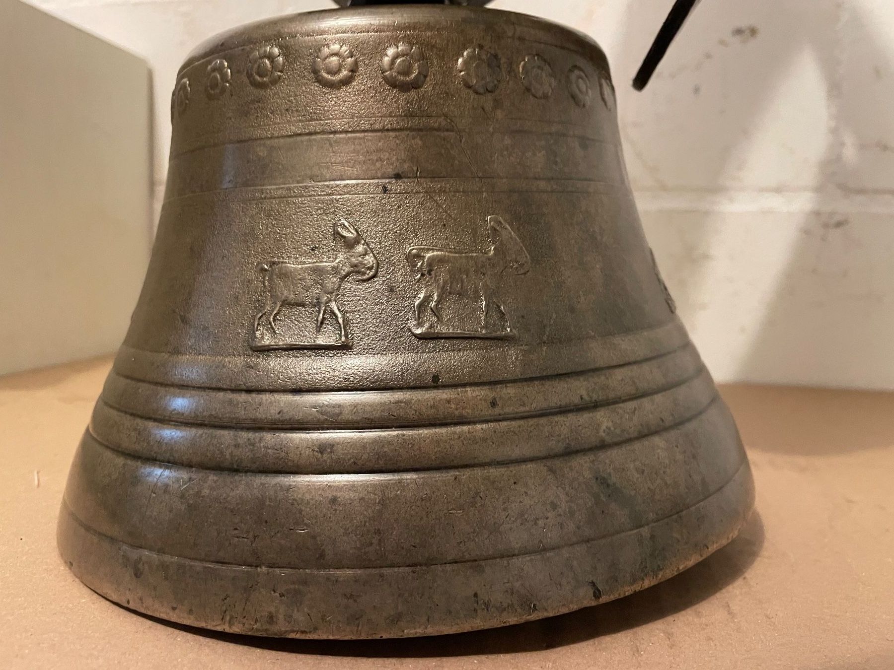 Glocken & Treicheln: Alte Glocke ab 1.00 Fr. – Gebraucht aus Birrhard von magisto52 5