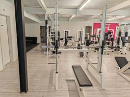 Multipresse (Smith Machine)