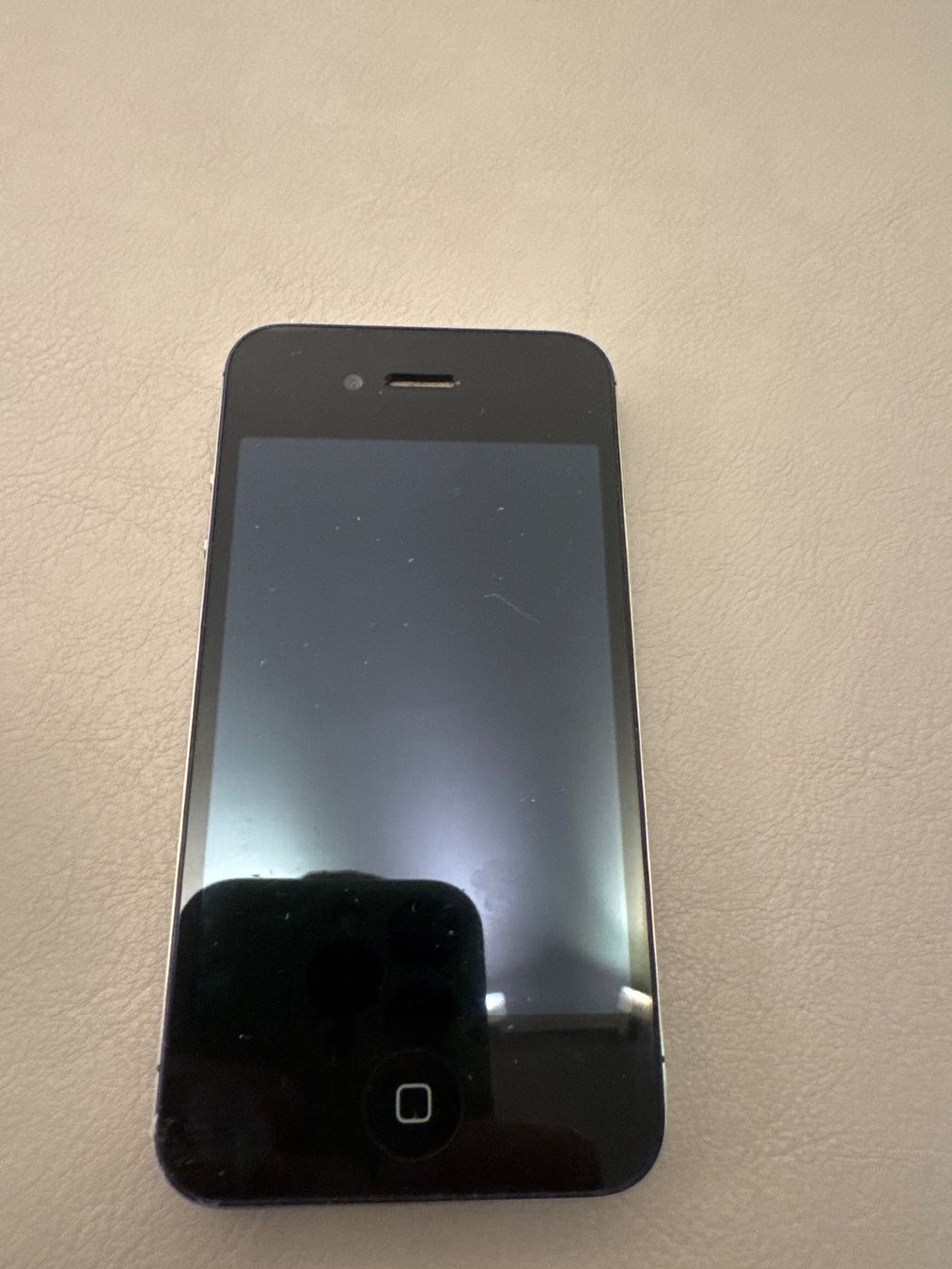 Apple Telefoni cellulari / Smartphones: iPhone 4 / 4s – Difettoso da Adliswil venduto da Busys