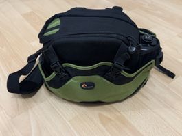 Nikon D90 Kit, Objektiv, Blitz, Tasche - Top Zustand!