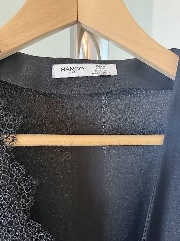 Arte internazionale: Zara - Kimono Gr. M – Usato da Zürich venduto da hoiliaaa 2