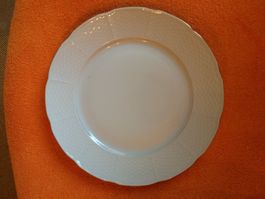Teller THUN Carlsbad, DM: 24 cm/H: 2.8 cm, Goldrand