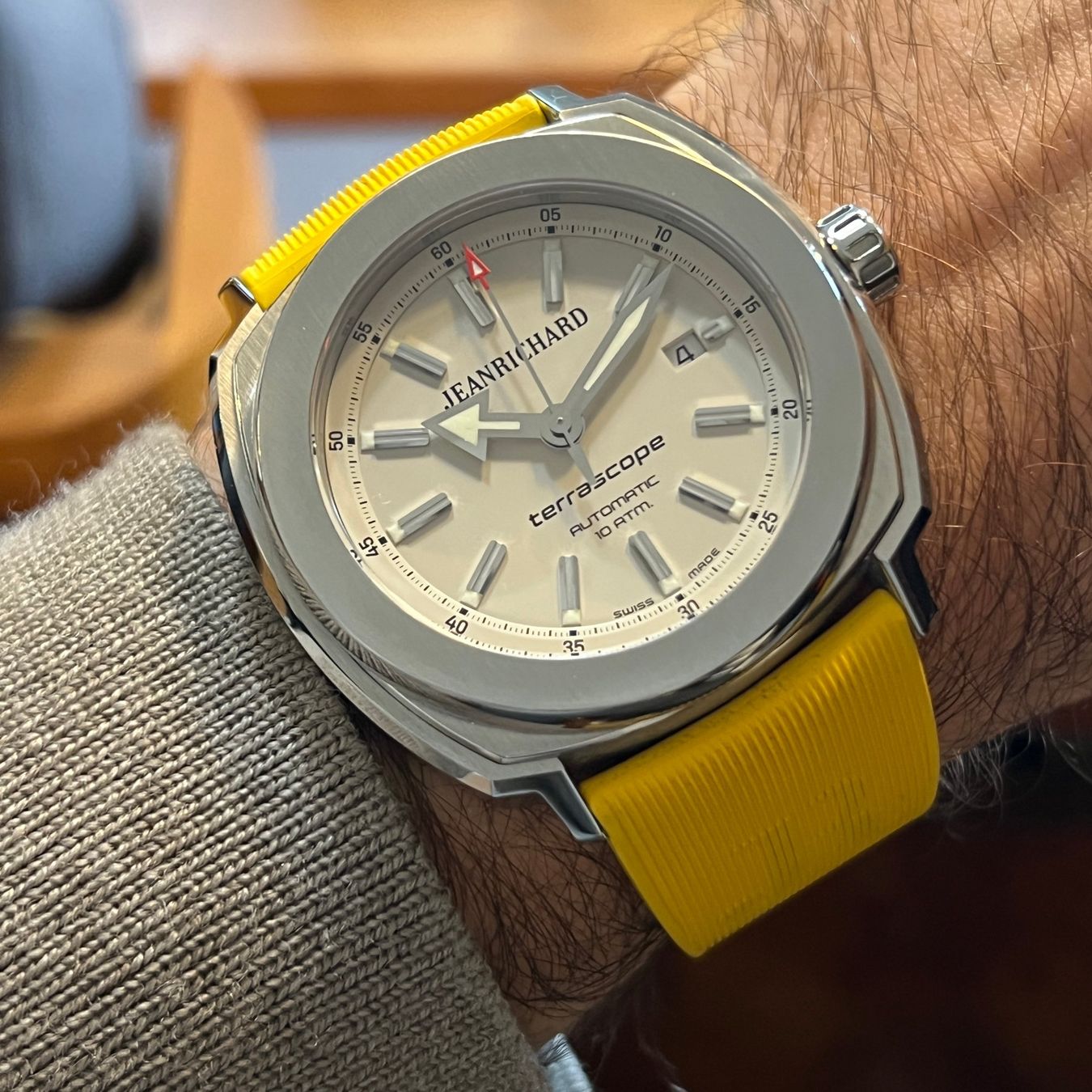 JeanRichard Uhren: JeanRichard Terrascope Silver Dial Automatic Date 60500 – Gebraucht aus Carouge GE von Watchaser 3