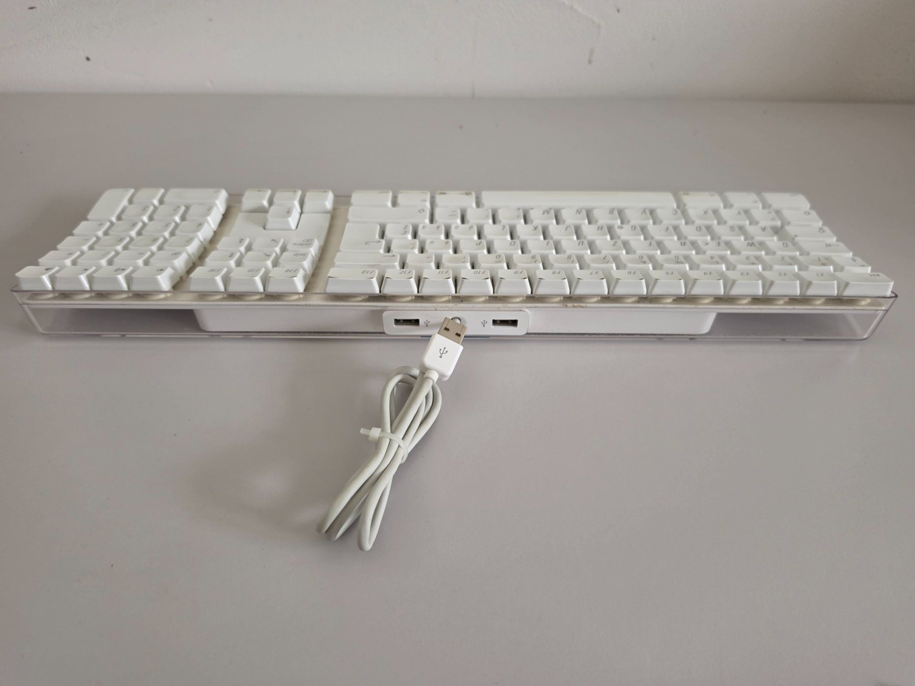 Apple Claviers: Apple Keyboard A1048 - USB - Ziffernblock - CH-Layout 2003 – D'occasion à Birr par DisDas 3