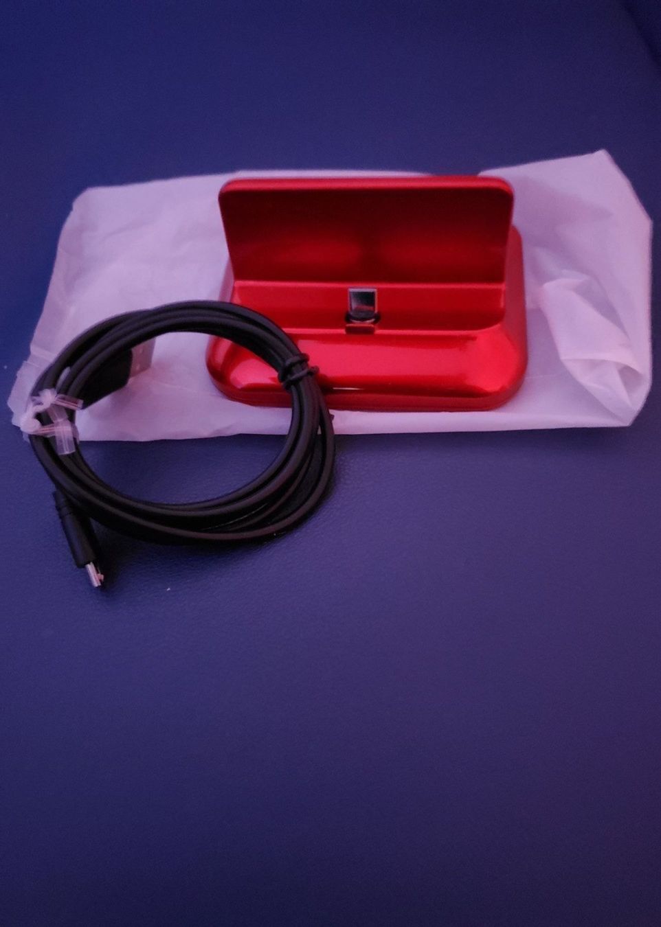 Caricabatterie: Ladestation Handy Set für Android iPhone – Usato da Köniz venduto da RetroBoy89 4