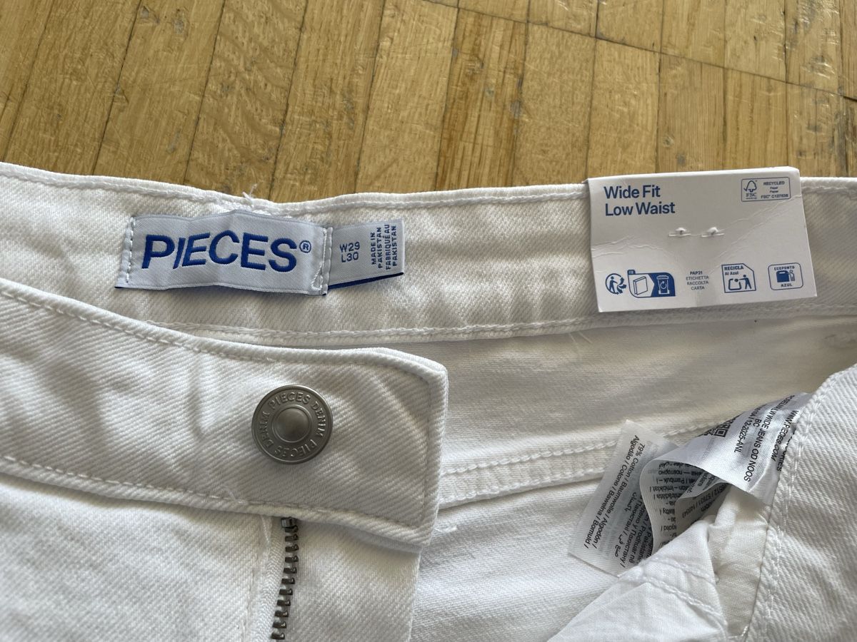 Pieces Jeans: Weisse Jeanshose – Nuovo e nell'imballaggio originale da Ebmatingen venduto da Vebisun 2