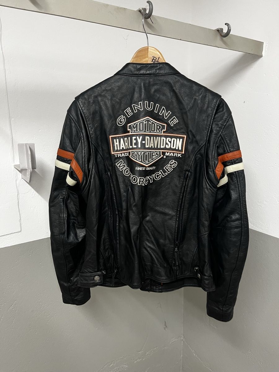 Harley-Davidson Giacche: Harley Davidson Damen Lederjacke – Usato da Bern venduto da Romingerre 1