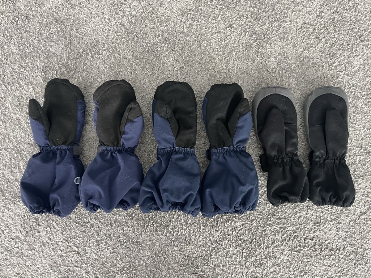 Guanti: Handschuhe für Kinder Grösse 5 – Usato da Remetschwil venduto da Aschneewitchen 1