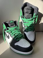 Nike Air Jordan 1 High Lucky Green, Grösse 45