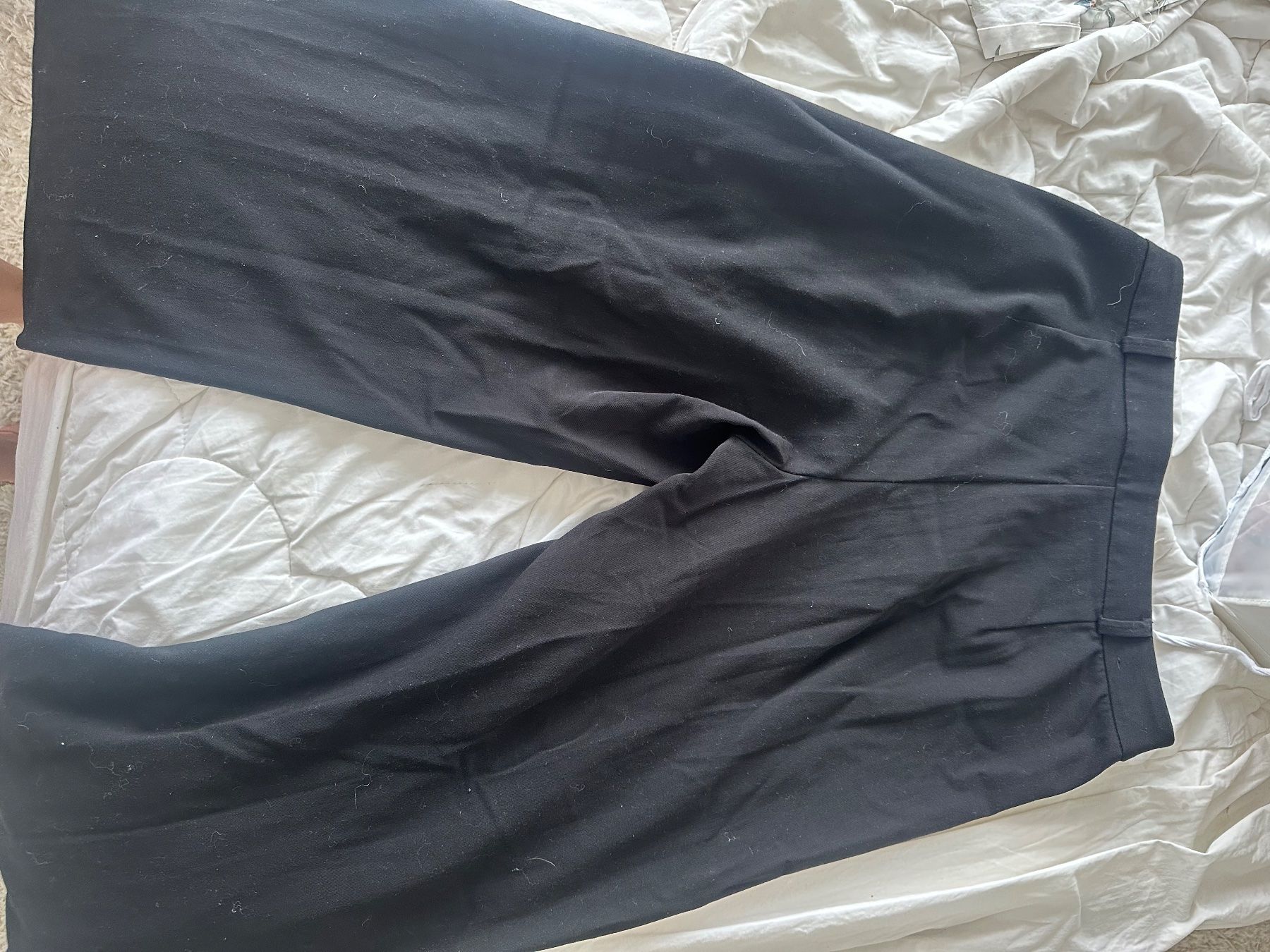 Bershka Pantaloni: Pantalon Noir Bershka – Usato da Hauterive NE venduto da ric_cx8j 2