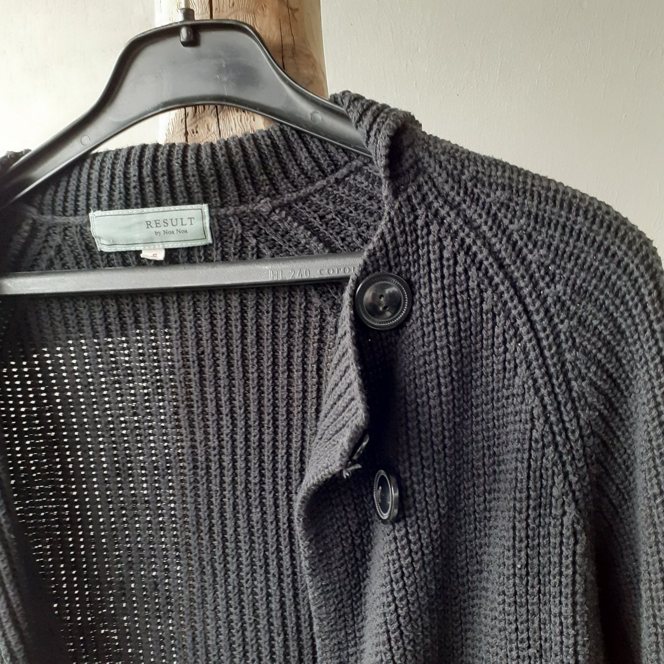 Giacche: Noa Noa Result schwarze Strickjacke, S – Usato da Bern venduto da Solarsystem 5