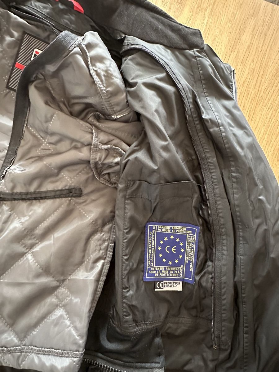 IXS Jacken: iXS Motorradjacke Damen  – Gebraucht aus Rifferswil von n.megert 2