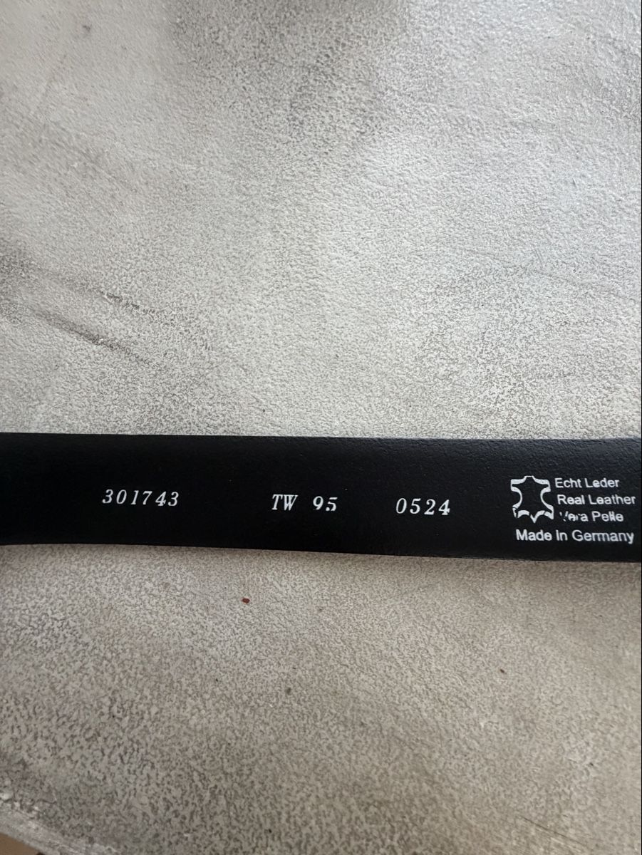 Cinture: Ledergürtel schwarz 95 cm – Usato da Bonstetten venduto da Moma10 2