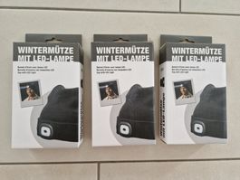 fabrikneue Wintermütze mit integrierter LED-Lampe