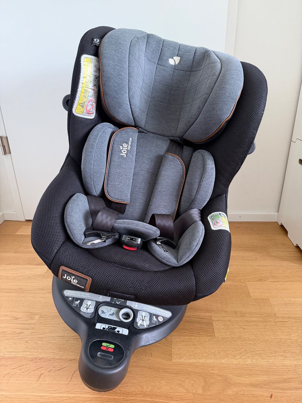 Joie Seggiolini per auto: Joie i-Spin 360 Kindersitz – Usato da Münchenstein venduto da eitopomar