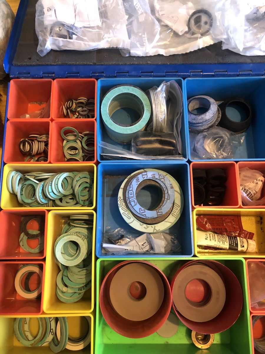 Sanitär: Dichtungskoffer Sanitär – Neu (gemäss Beschreibung) aus Riehen von Love-and-Peace 7