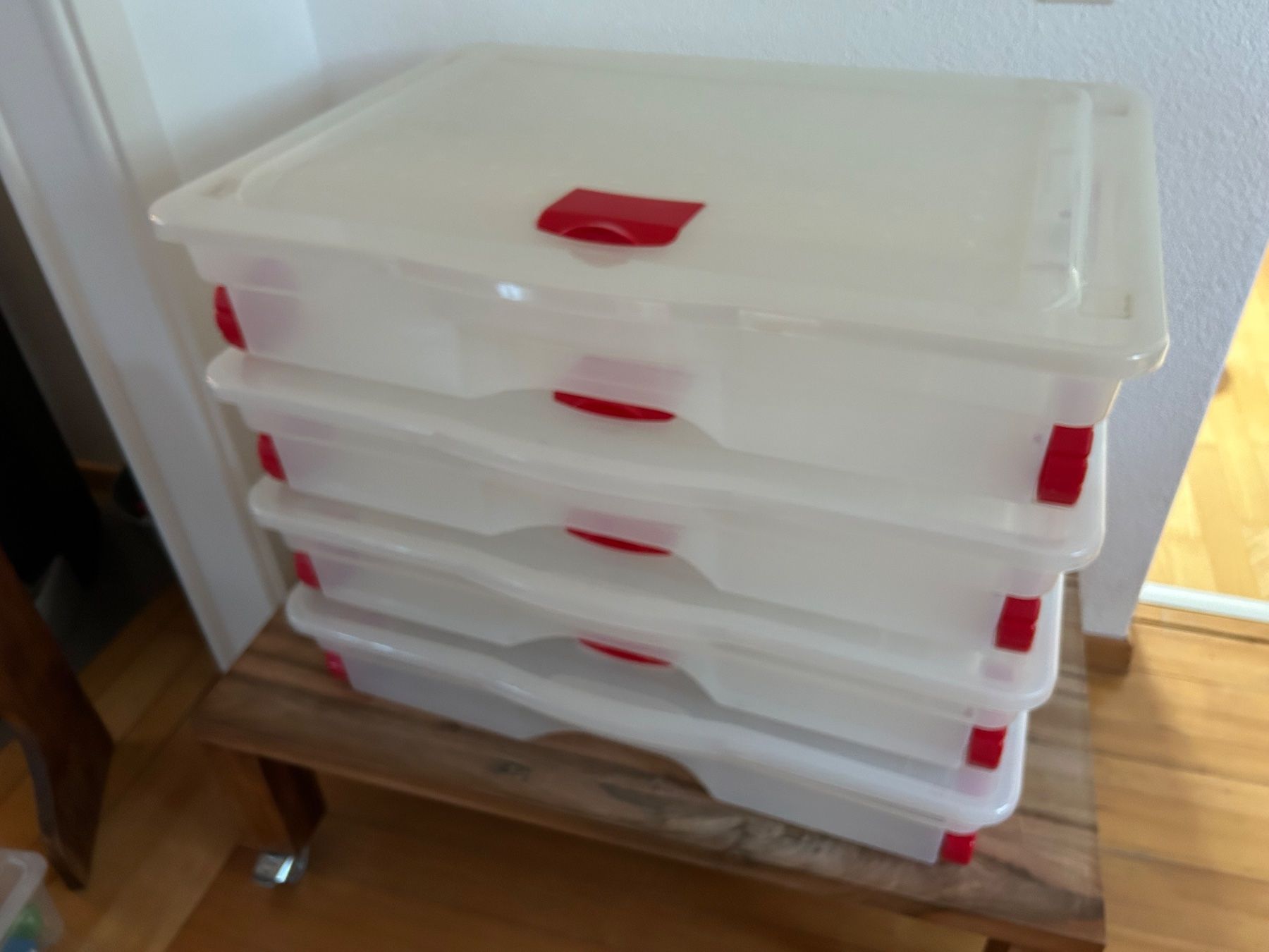 Banconi: 4 Plastik Rollboxen mit Deckel – Usato da Aarau venduto da Tanichtis01