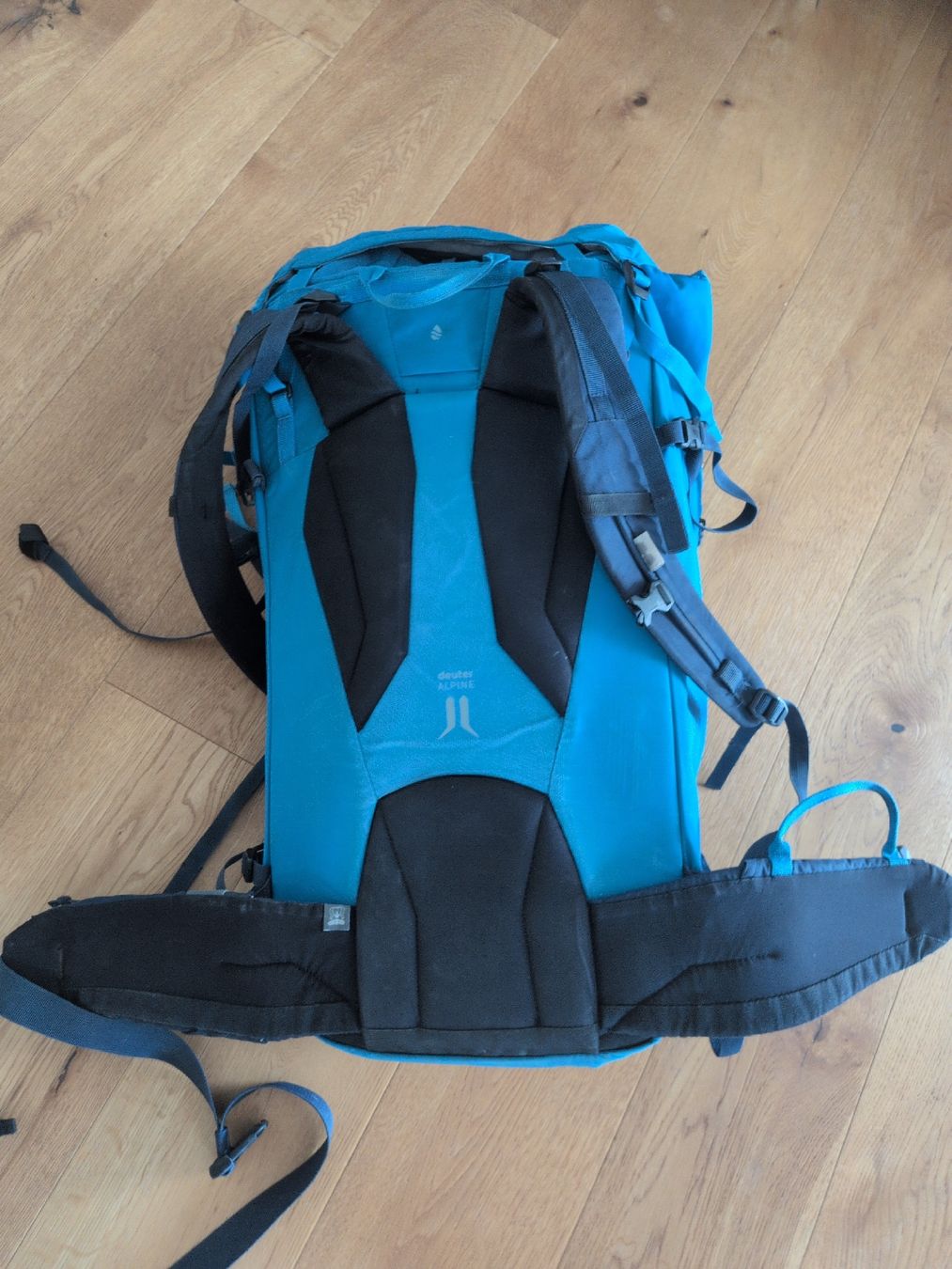 Deuter Sacs à dos: Deuter Guide 44+8 – D'occasion à Gunten par mtnstar 2