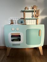 Cuisinette Vertbaudet en bois et nombreux accessoires