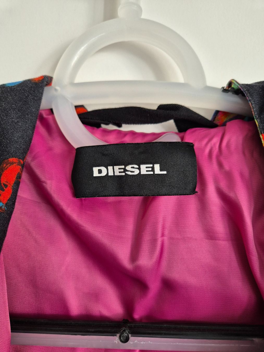 Diesel Giacche: Diesel Sommerjacke mit Blumenmuster – Usato da Langenthal venduto da baesa 4