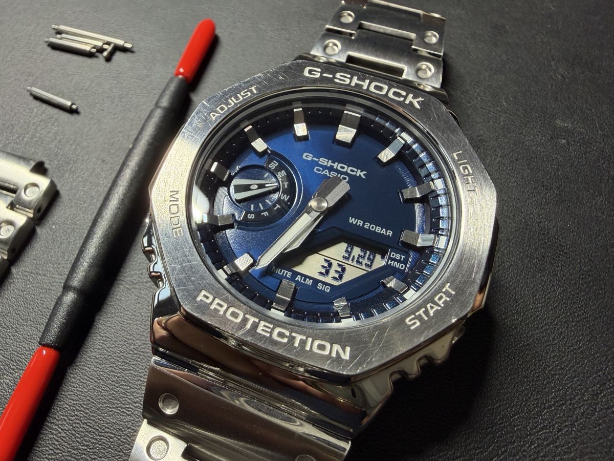 Casio Montres: G-shock GM-2110D  – D'occasion à Gland par djtroych 1