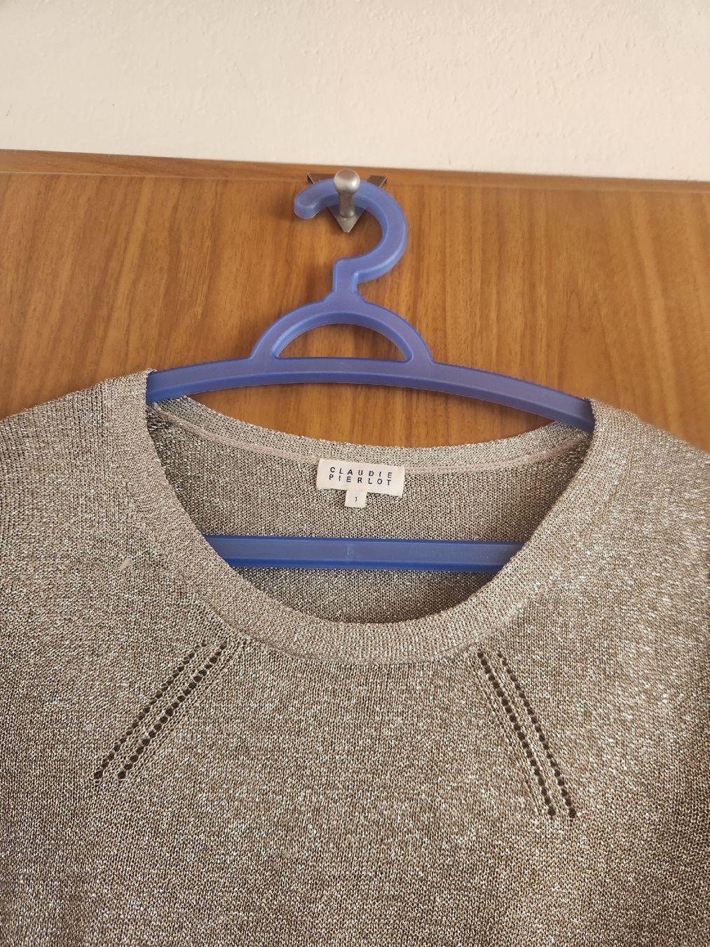 Claudie Pierlot Pullover & Sweatshirts: Pull Claudie Pierlot maille argentée comme dorée taille 1 – Gebraucht aus Niedergösgen von Eva2410 2