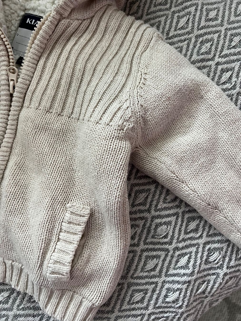 Giacche & Cappotti: KIABI DICKE FELL/STRICKJACKE GR 80 – Usato da Basel venduto da theo-g77 1