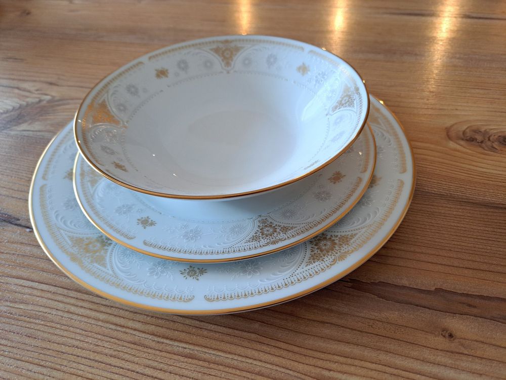 Noritake Geschirrsets: Noritake Highclere No. 2062 - Porzellanservice für 12 PAX – Neu (gemäss Beschreibung) aus Niedergampel von Picas2ndHand 6