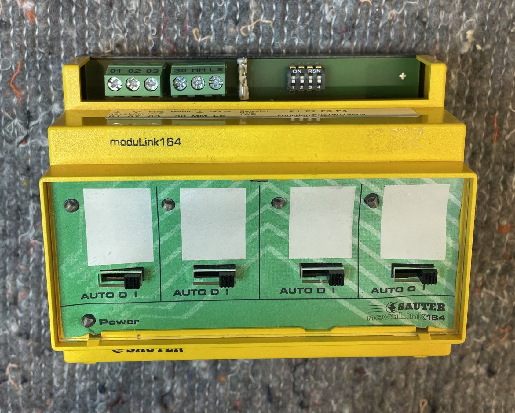 Sistema di controllo: 5 mal Sauter Feldmodul EY-FM164F001 moduLink 164 – Usato da Mörigen venduto da Q4 2