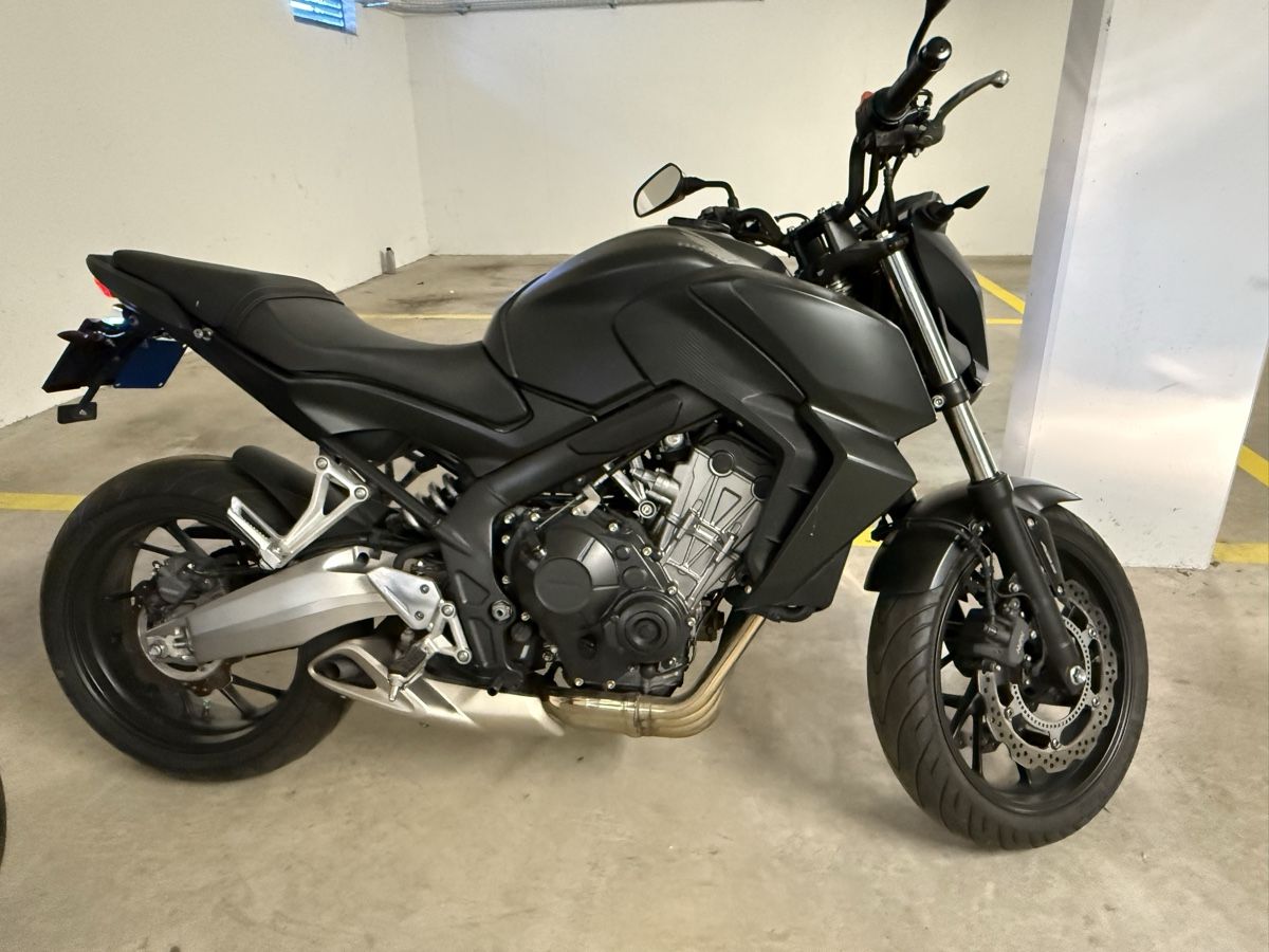 Honda Route: Motorrad Honda CB650FA Schwarz  – D'occasion à Andwil TG par Beats19 1