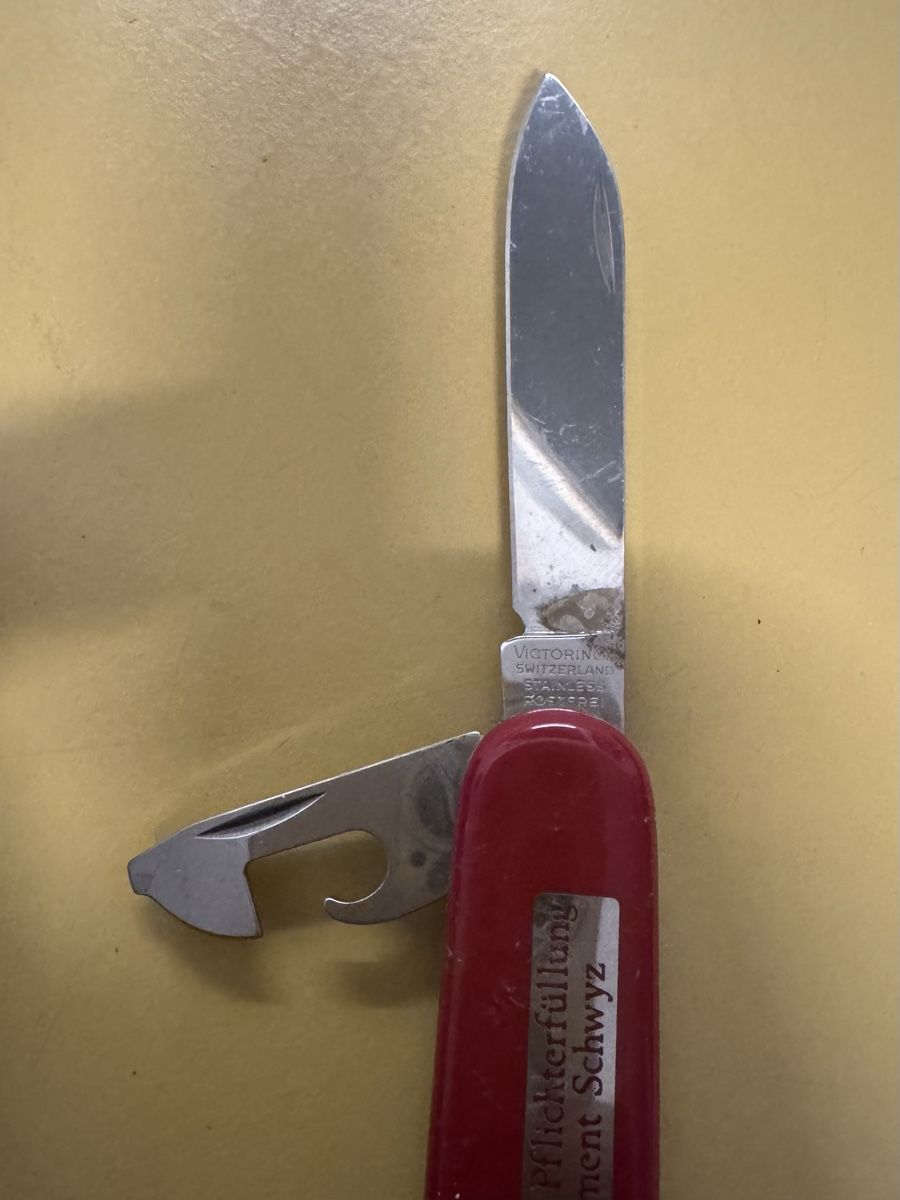 Victorinox Coltelli tascabile: Victorinox Taschenmesser  – Usato da Schlieren venduto da Freundlich02 3