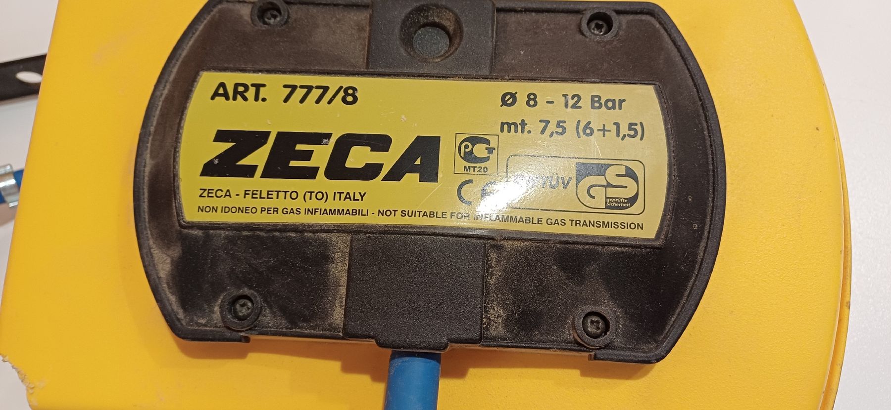 Tuyaux & tubes: Luftschlauchaufroller – Défectueux à Au TG par aatec_105 1