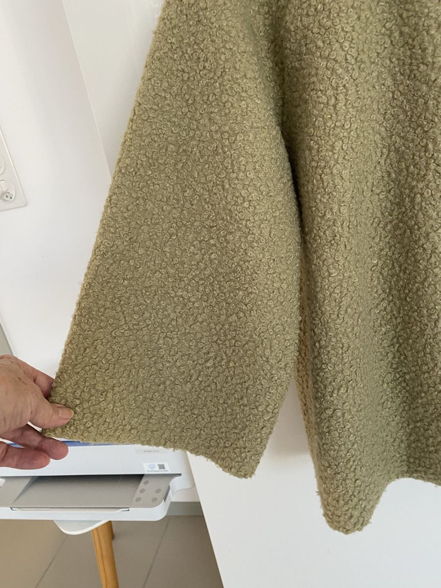 Giacche: Jacke bouclé hellgrün Gr L – Usato da Brugg AG venduto da Honeybee6 4