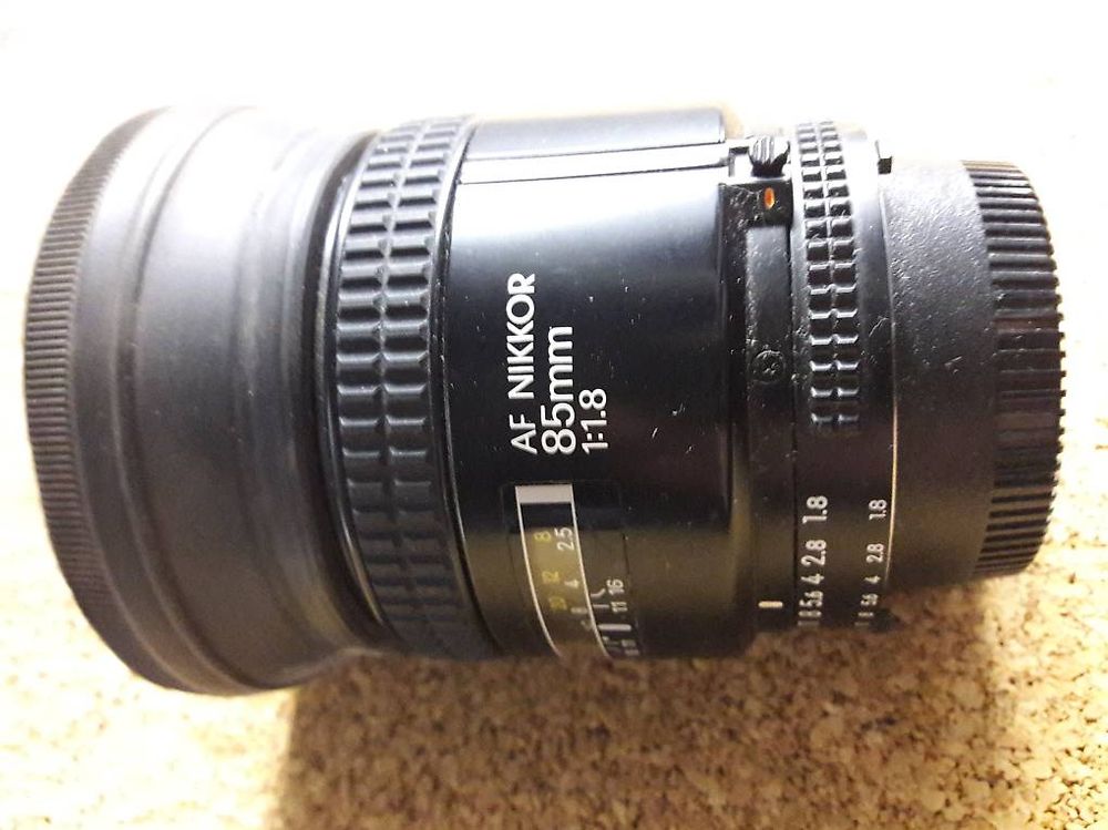Obiettivi: Objectif Nikon 85mm AF NIKKOR 1:1.8 – Usato da Meinier venduto da thierry.gremion