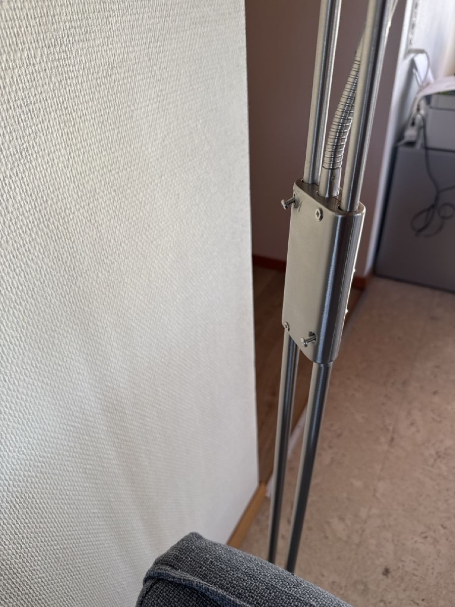 Lampade: Led-Stehlampe dimmbar  – Usato da Niederhünigen venduto da man_7ybw 2
