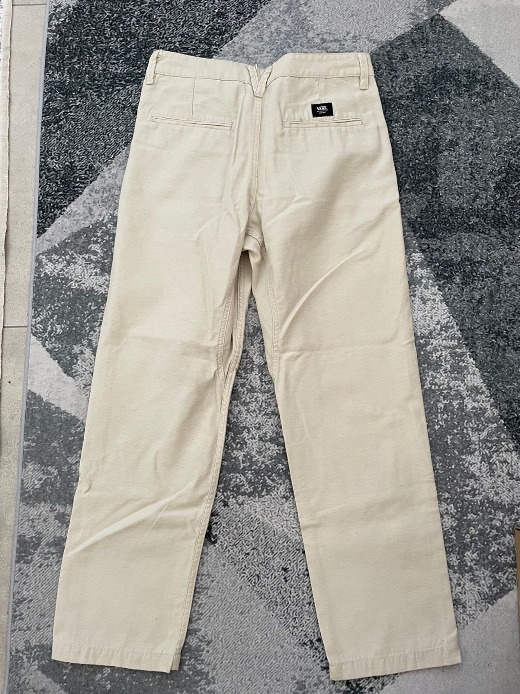 Vans Pantaloni: Vans - Authentic Chino (Beige) – Usato da Chiasso venduto da Er_Mon 1