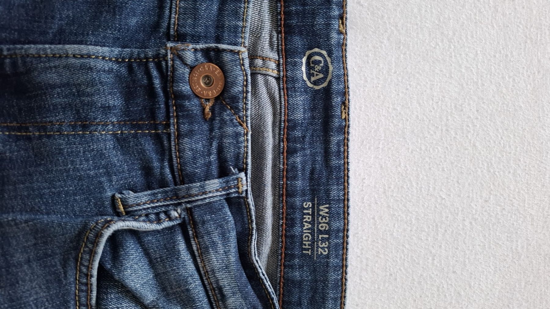 Jeans: Jeans Packet mit drei hose. – Usato da Frauenfeld venduto da stanka04 6