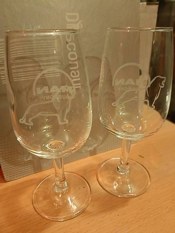 Bicchieri: Verre à blanc MAN  – Usato da La Roche FR venduto da zan_29yx