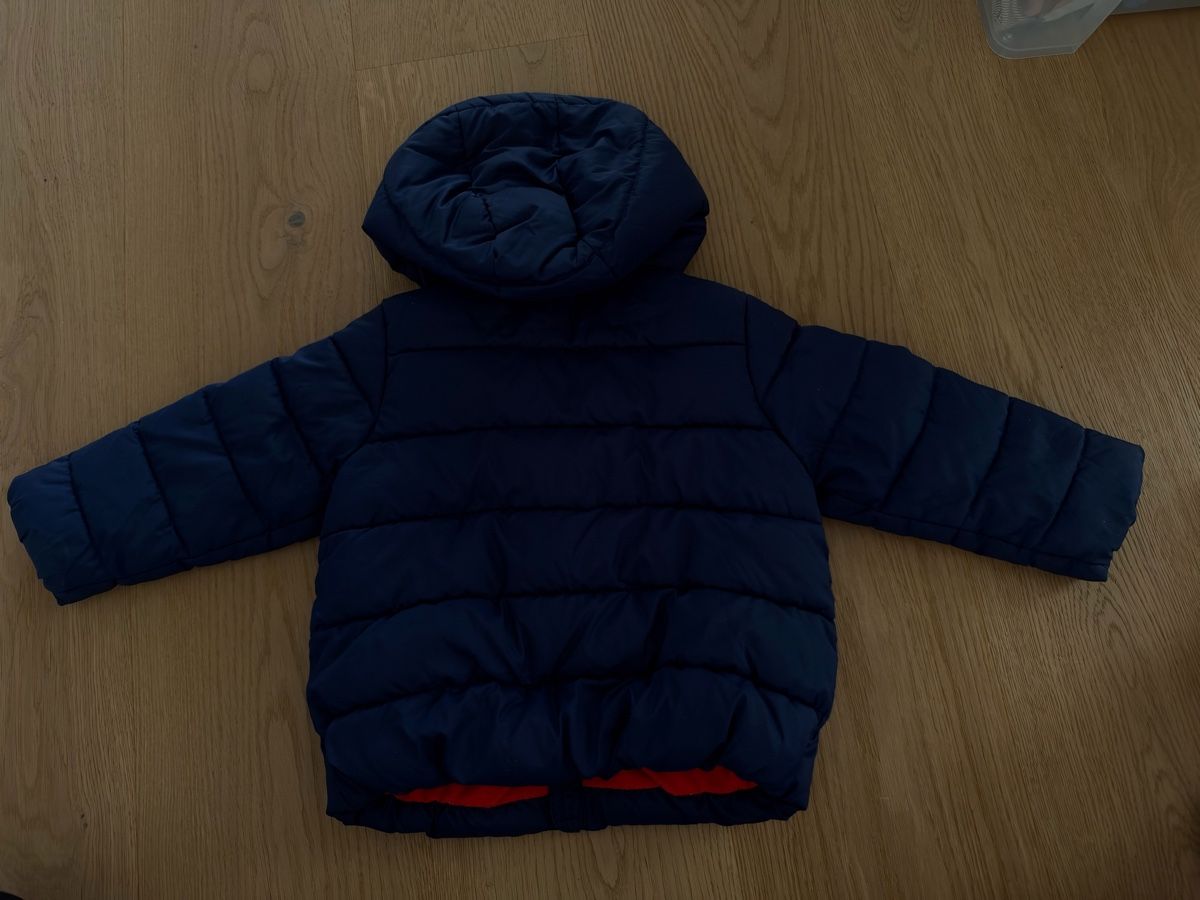 Benetton Jacken & Mäntel: Benetton Jacke Gr. 82 – Gebraucht aus Fehraltorf von california97 1