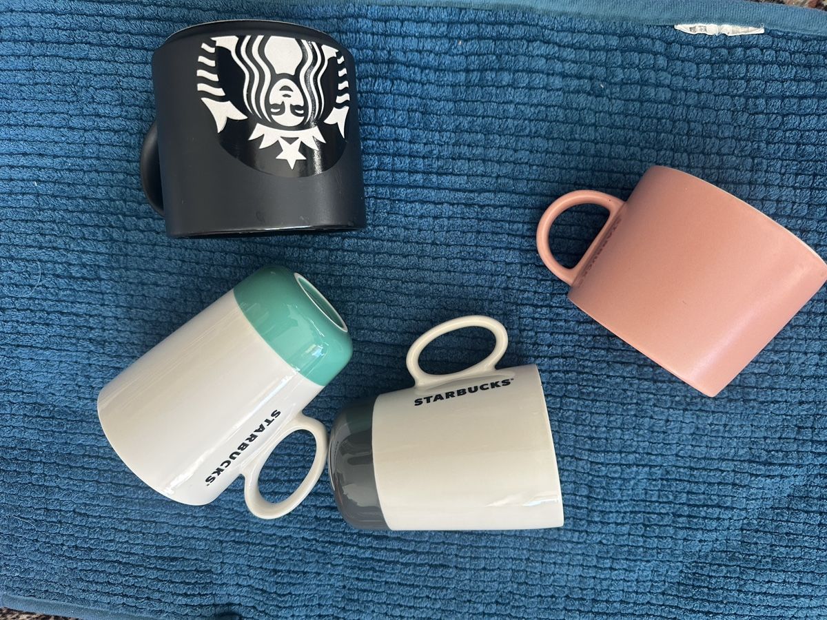 Starbucks Tazze: Starbucks 4 Kaffeetassen Becher – Nuovo (secondo la descrizione) da Uster venduto da bek_v2ct