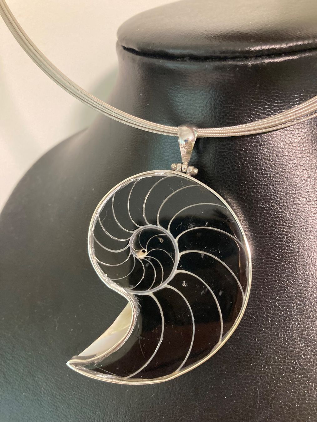 Ciondoli: Wunderschöne Nautilus  925 Silber – Usato da Oberägeri venduto da Vargo11