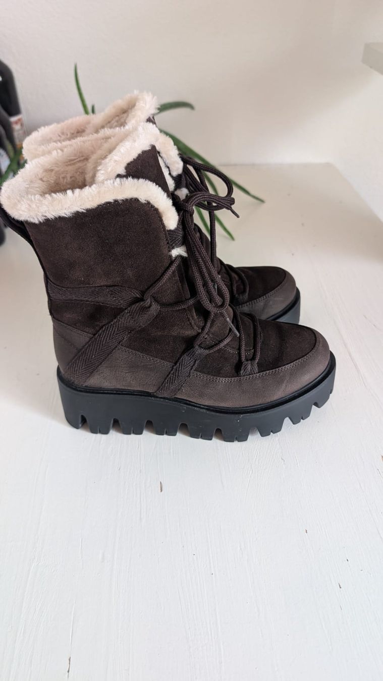 La Garçonne Scarpe da donna: La Garçonne - Bottes d'Hiver – Nuovo (secondo la descrizione) da Biel/Bienne venduto da uyan00