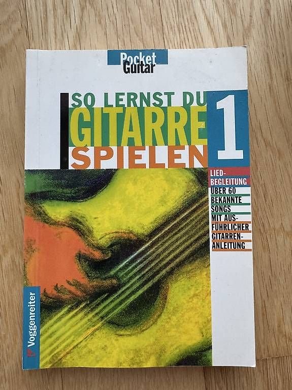 Strumenti musicali: Gitarren Lernbuch, Stimmgerät und Fusshocker – Usato da Birsfelden venduto da jon_687v 3