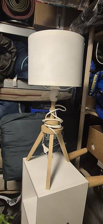 Lampes: Lampe de table Lauters  Ikea – D'occasion à RENNAZ par pri_lyc7 1
