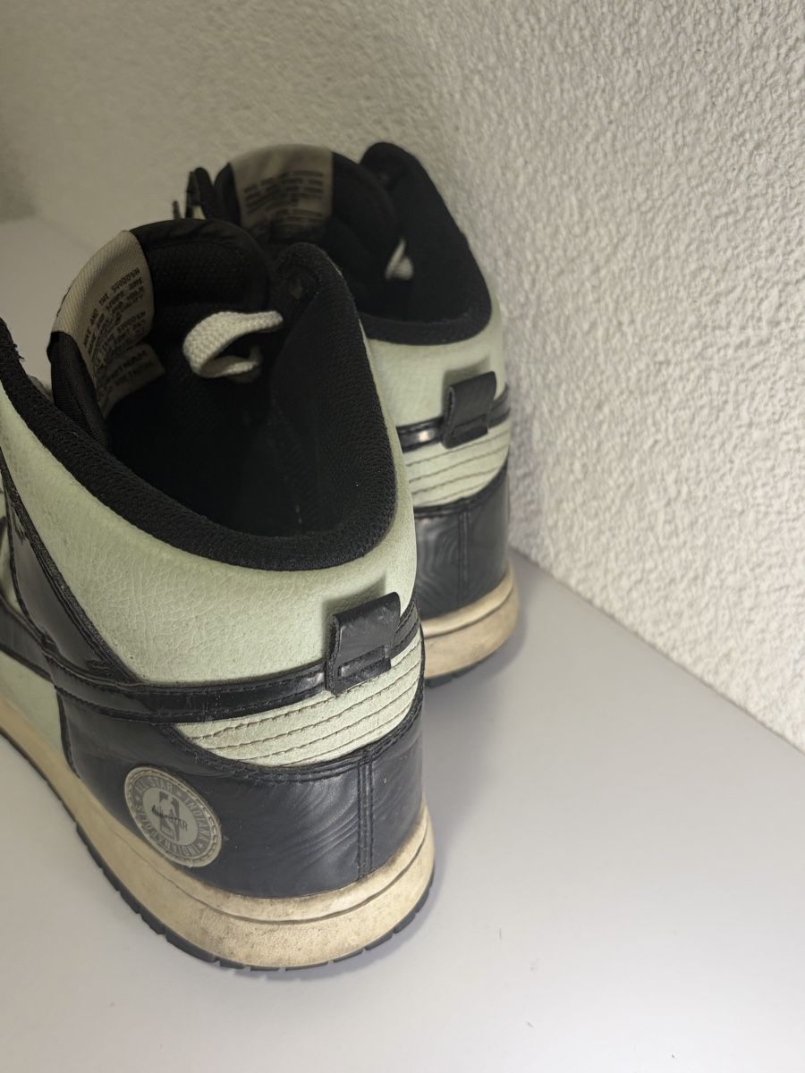 Nike Chaussures hommes: Nike 42 – D'occasion à Fribourg par ani_qj7v 3