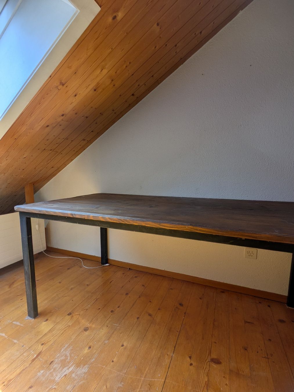Tables: Esstisch – D'occasion à St. Gallen par philinebrun 2