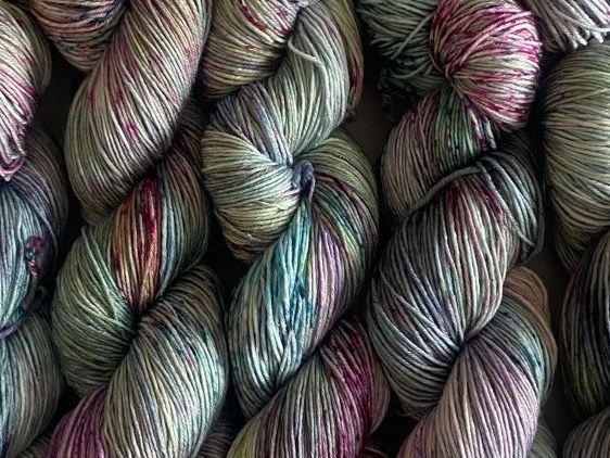 Lana: Merino et soie teinte à la main – Nuovo e nell'imballaggio originale da Randogne venduto da BonnieG 1